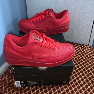 Men’s air jordan 2 low gym red size 9
